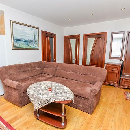 3 Kambariu Butas Nidos Centre Apartment Ngoại thất bức ảnh